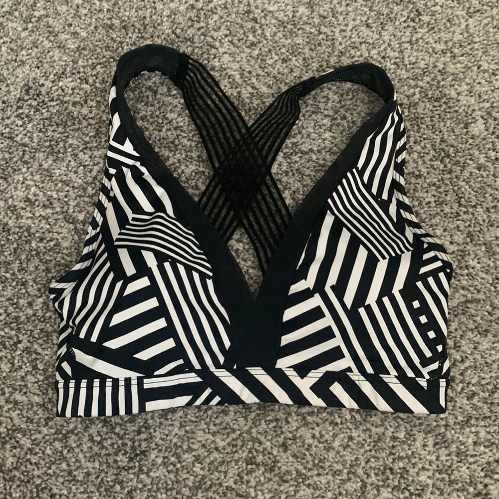 Victoria’s Secret sports bra, XS
